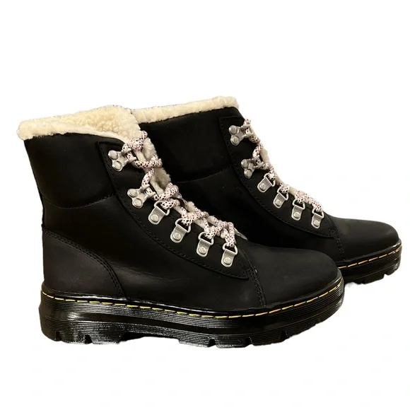 NWB Dr. Martens Women’s Wyoming Black Winter Boot Sz 8 - Picture 1 of 5